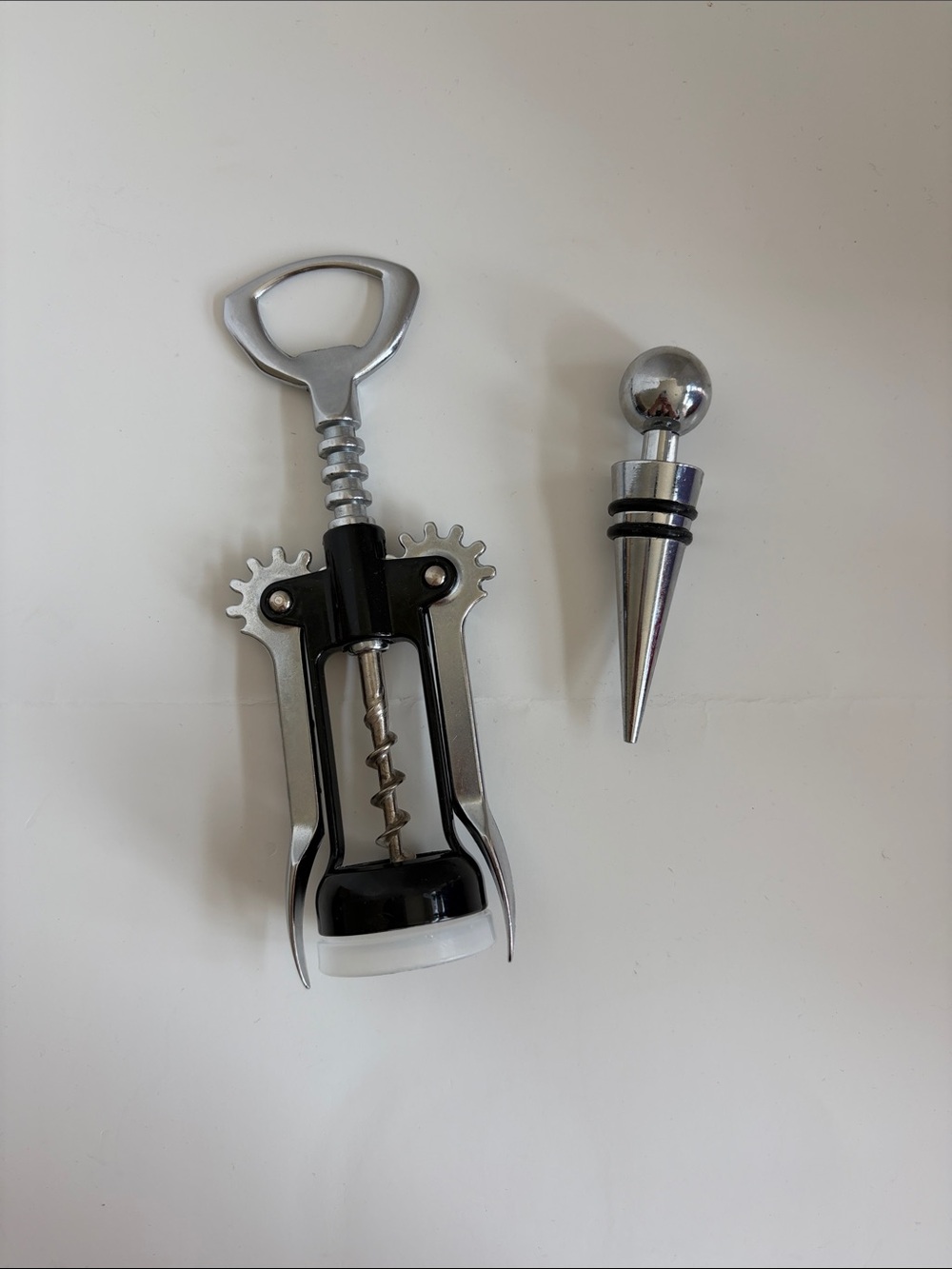 Stainless Steel Wing Corkscrew and Bottle Stopper Set - Black/Silver